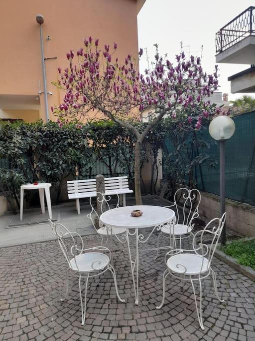 Apartament Casa Magnolia, Tranquilla E Centrale Nichelino Zewnętrze zdjęcie